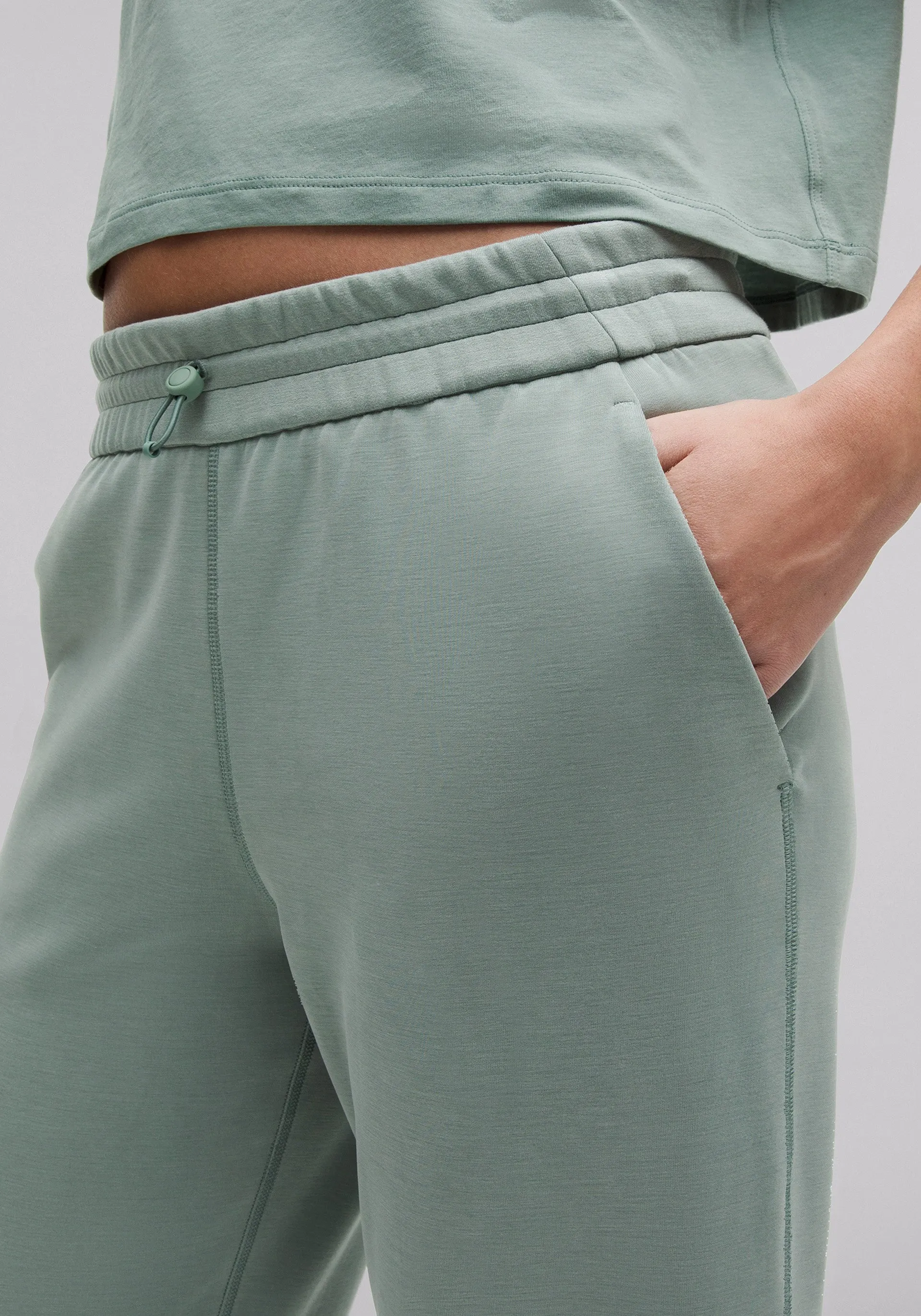 Softstreme High-Rise Pant