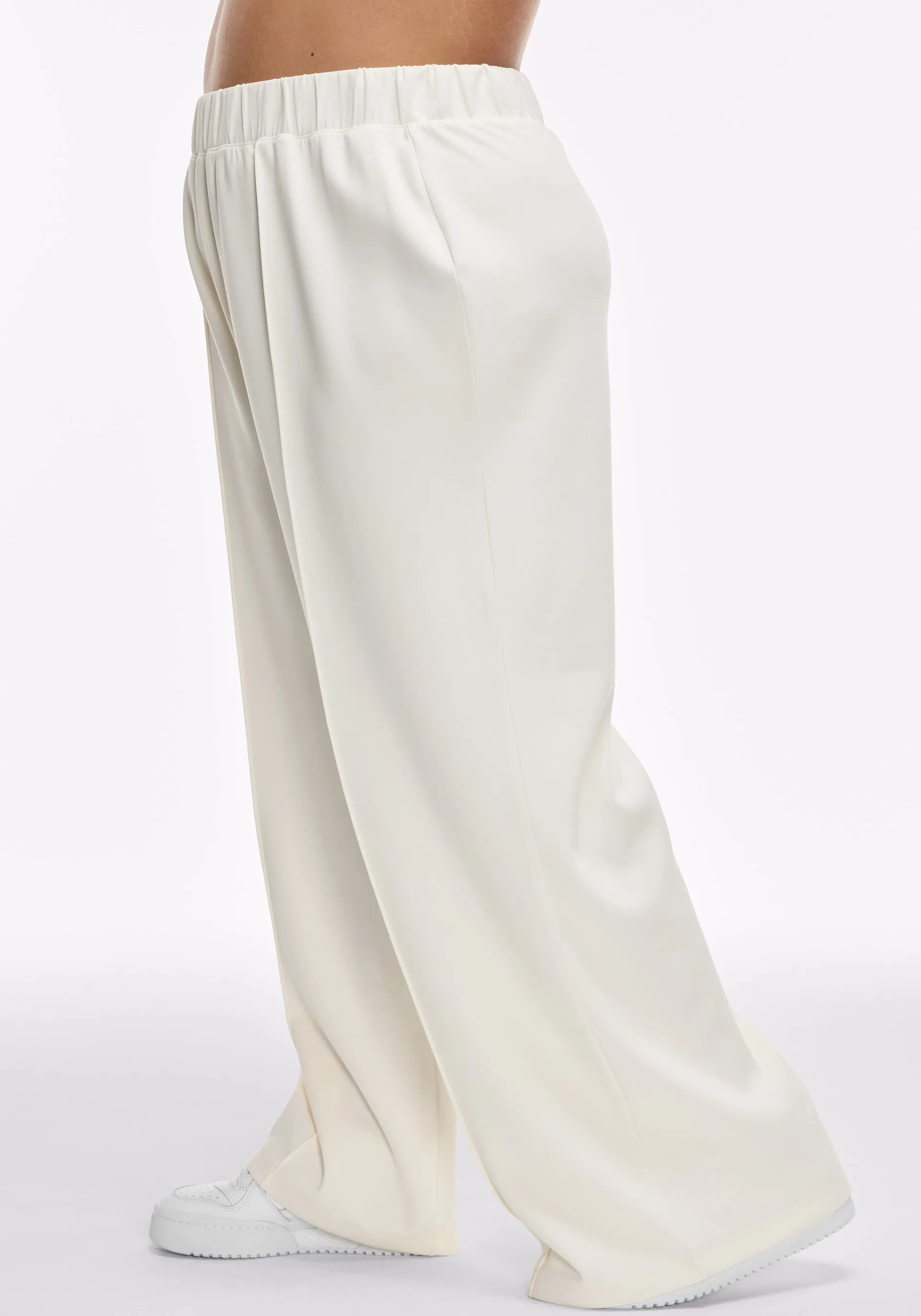 Washed Interlock Pintuck Pant